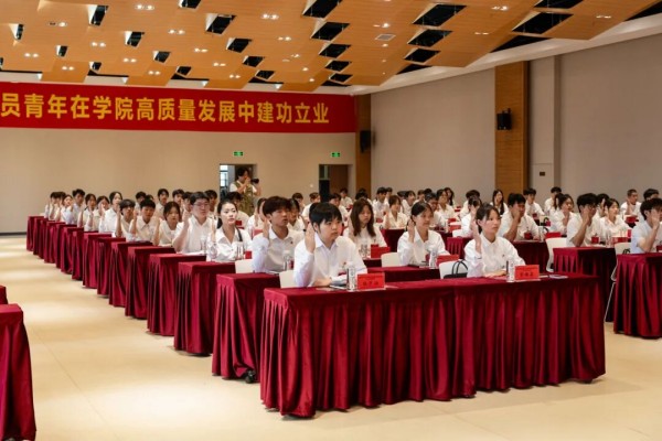 b41c7c94-0707-40b0-bdd7-5234cc37b859.jpg b41c7c94-0707-40b0-bdd7-5234cc37b859.jpg